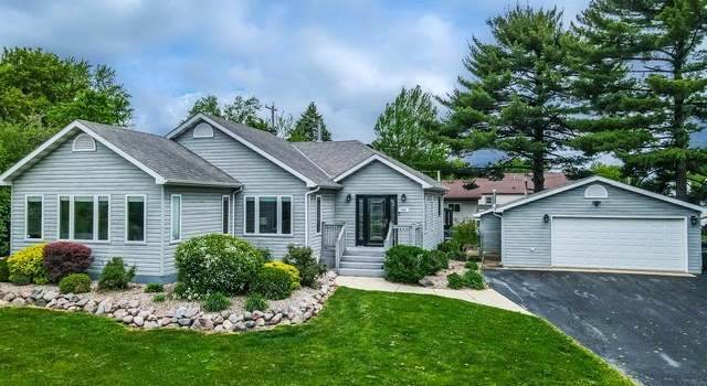 Photo of 208 E Northwater St, Silver Lake, WI 53170