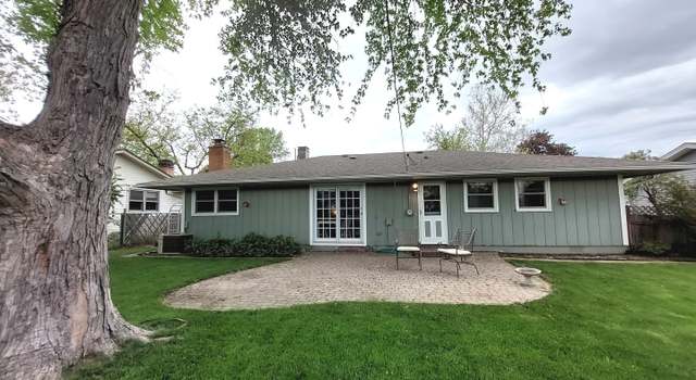 Photo of 11 E James Way, Cary, IL 60013