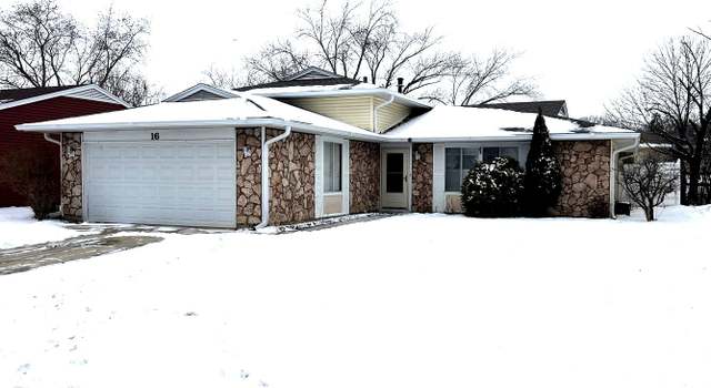 Photo of 16 Highbury Dr, Elgin, IL 60120