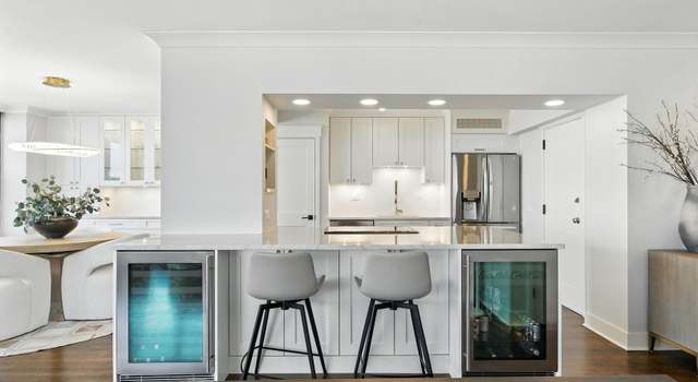 Photo of 3150 N Lake Shore Dr Unit 29F, Chicago, IL 60657