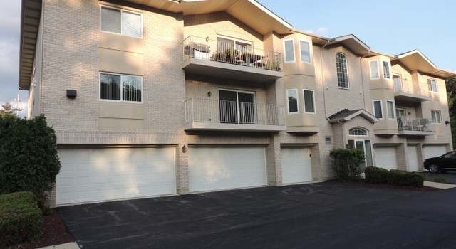 Photo of 943 Elderberry Cir #215, Naperville, IL 60563