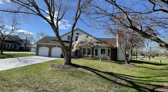 Photo of 485 Banyan Tree Ln, Buffalo Grove, IL 60089