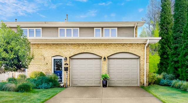 Photo of 27 Rienzi Ln, Highwood, IL 60040