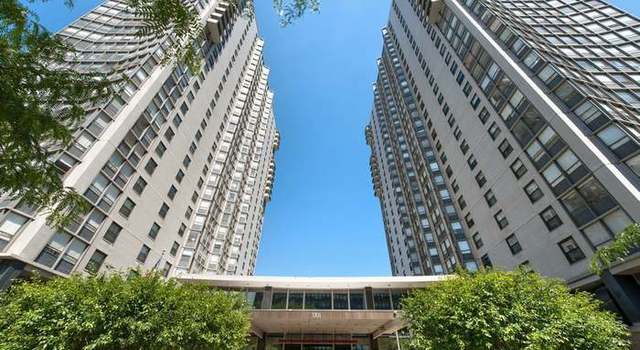 Photo of 5701 N Sheridan Rd Unit 6L, Chicago, IL 60660