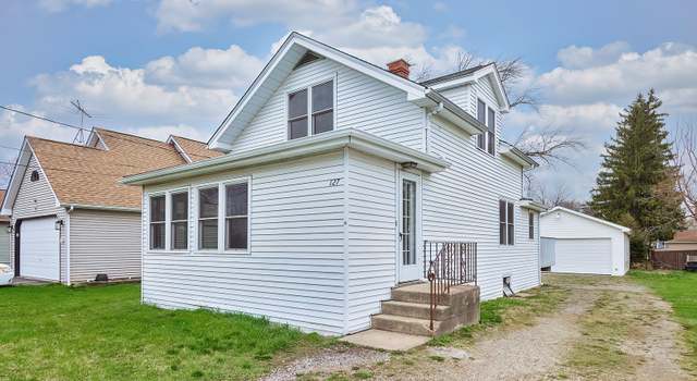 Photo of 127 Kent Ave, Wauconda, IL 60084