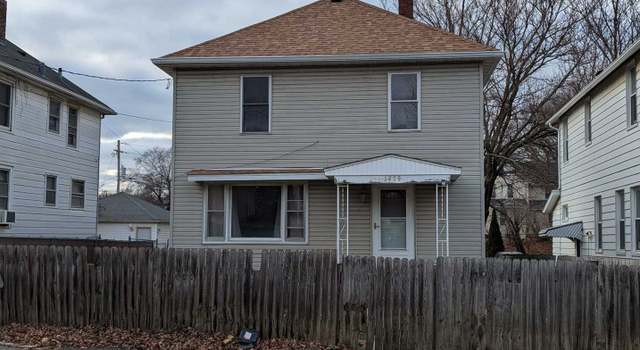 Photo of 1909 10th St, Moline, IL 61265