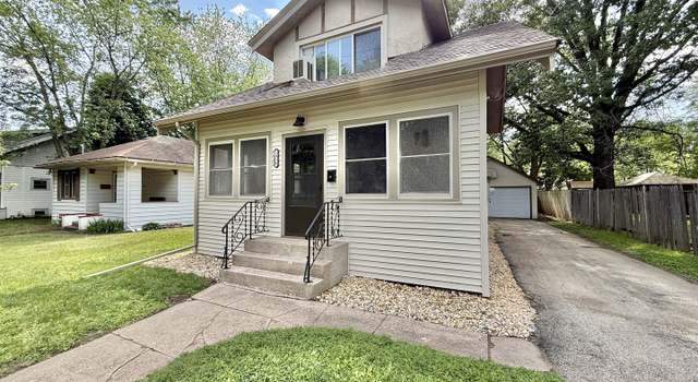 Photo of 1916 Ridge Ave, Rockford, IL 61103