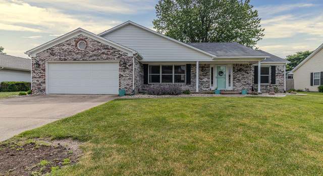 Photo of 610 Sherwood Dr, St. Joseph, IL 61873