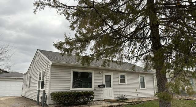 Photo of 1708 Marlboro Ln, Crest Hill, IL 60435