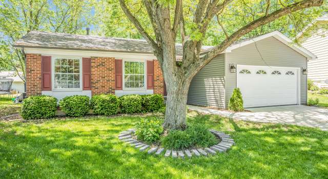 Photo of 24W481 Surf Ct, Naperville, IL 60540