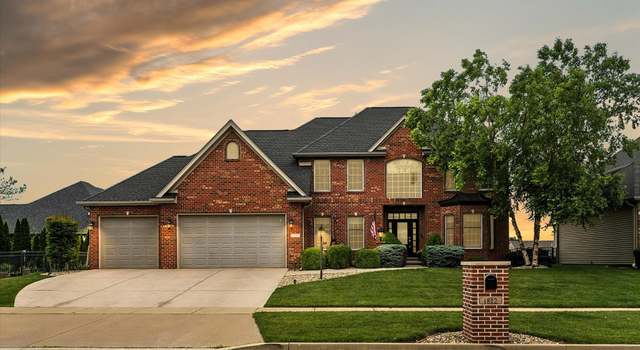 Photo of 1812 Savanna Dr, Champaign, IL 61822