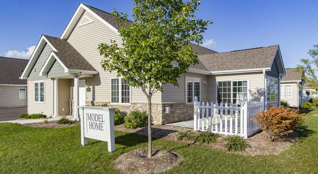 Photo of 2164 Waterbury Ln W #2164, Sycamore, IL 60178