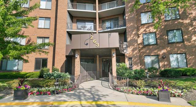 Photo of 263 S Clubhouse Dr #126, Palatine, IL 60074