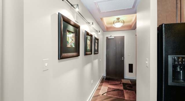 Photo of 130 N Garland Ct #1506, Chicago, IL 60602