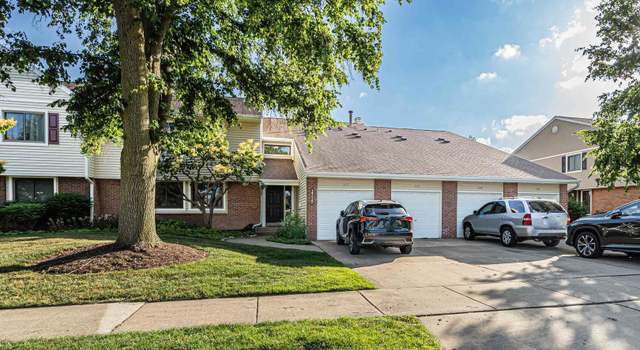 Photo of 143 W Fabish Dr #143, Buffalo Grove, IL 60089