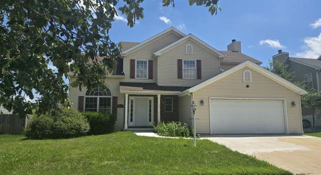 Photo of 3901 Tallgrass Dr, Champaign, IL 61822