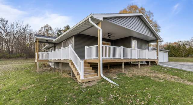 Photo of 6664 E Winneshiek Rd, Ridott, IL 61067