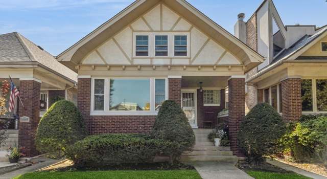 Photo of 5335 W Belle Plaine Ave, Chicago, IL 60641