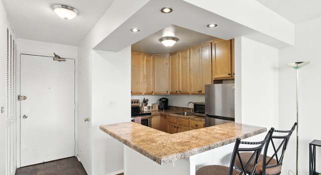 Photo of 4250 N Marine Dr #1912, Chicago, IL 60613