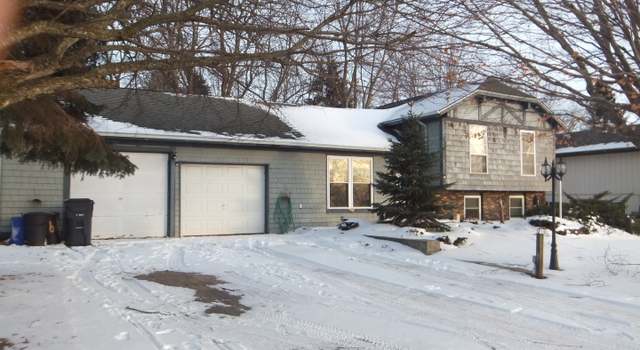 Photo of 419 Wayne Rd, Rochelle, IL 61068
