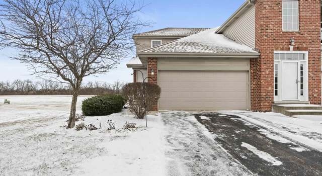 Photo of 30125 Autumn Dr, Beecher, IL 60401