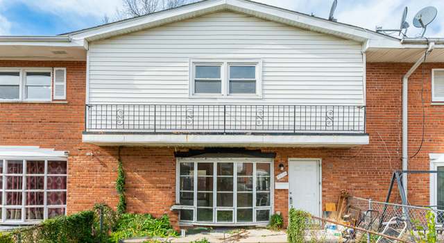 Photo of 8834 Dee Rd, Des Plaines, IL 60016