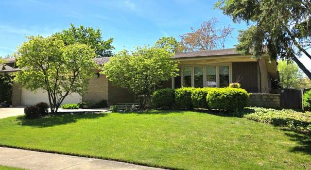 Photo of 17038 Oconto Ave, Tinley Park, IL 60477
