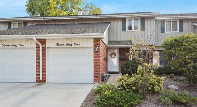 Photo of 1569 Coloma Ct Unit S, Wheaton, IL 60189