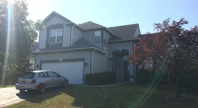 Photo of 1133 Old Farm Rd, Round Lake, IL 60073