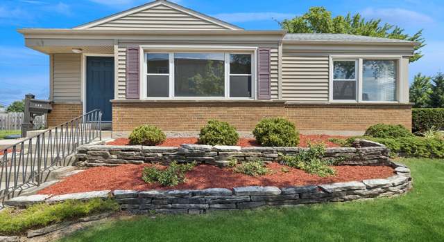 Photo of 142 E Grove St, Lombard, IL 60148