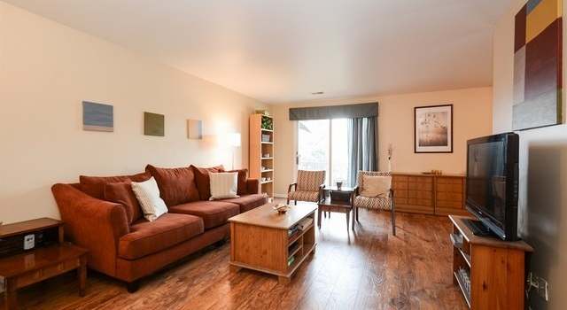 Photo of 625 Crescenzo Ct Unit D, New Lenox, IL 60451