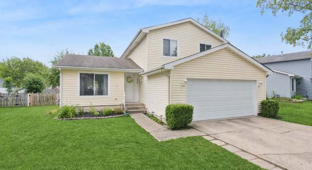 Photo of 29w761 Galbreath Dr, Warrenville, IL 60555