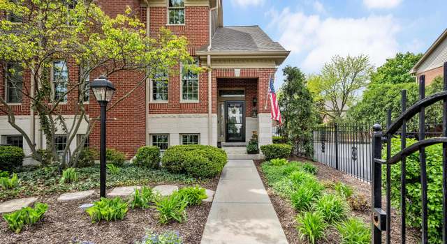 Photo of 426 Childs St, Wheaton, IL 60187