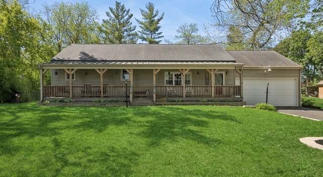 Photo of 5115 Greenwood Pl, Mccullom Lake, IL 60050