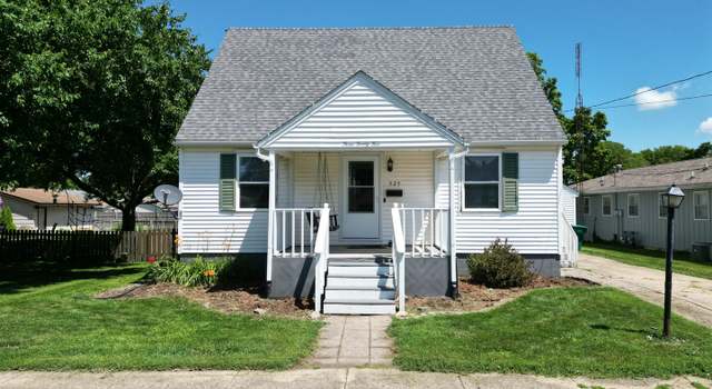 Photo of 325 W Second St, El Paso, IL 61738