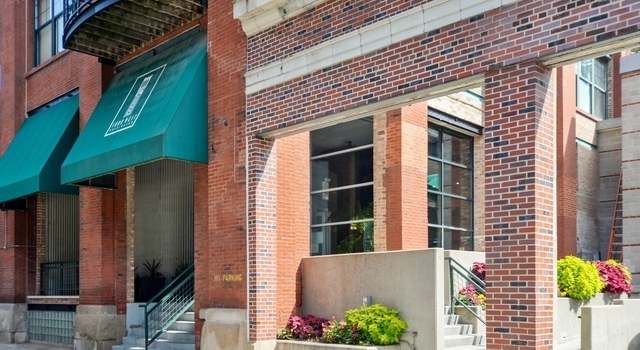 Photo of 1000 W Washington Blvd #226, Chicago, IL 60607