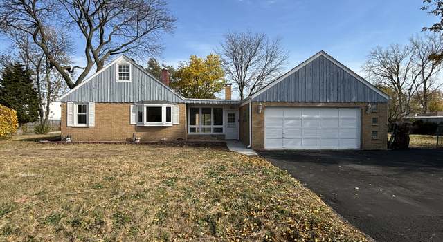 Photo of 105 Debra Ln, Wheeling, IL 60090