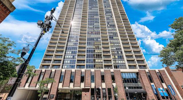 Photo of 1636 N Wells St #1914, Chicago, IL 60614