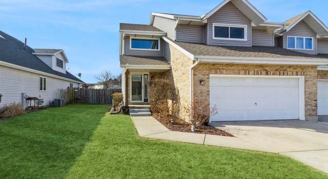 Photo of 209 Huntington Ct, Shorewood, IL 60404