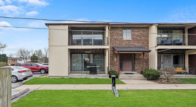 Photo of 7131 Hickory St #8, Tinley Park, IL 60477