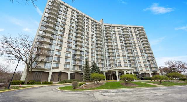 Photo of 40 N Tower Rd Unit 5B, Oak Brook, IL 60523