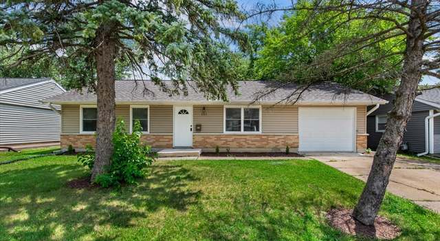 Photo of 203 Villa Rd, Streamwood, IL 60107
