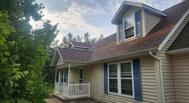 Photo of 560 Sandridge Dr, Mendon, IL 62351