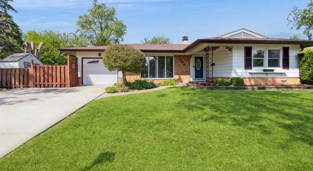 Photo of 848 Bonita Ave, Elk Grove Village, IL 60007