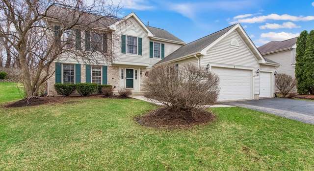 Photo of 5 White Chapel Ct, Algonquin, IL 60102
