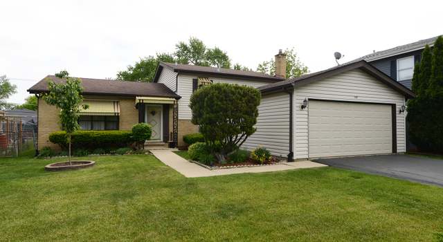 Photo of 643 N Willow Rd, Elmhurst, IL 60126