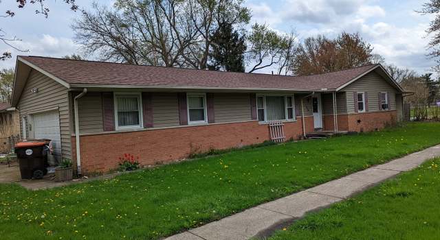 Photo of 700 N Maplewood Dr, Rantoul, IL 61866