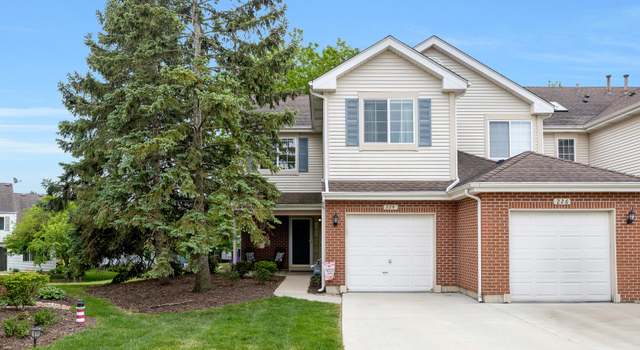 Photo of 224 Camel Bend Ct, Schaumburg, IL 60194