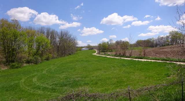 Photo of 10615 N Coon Rd, Dakota, IL 61018