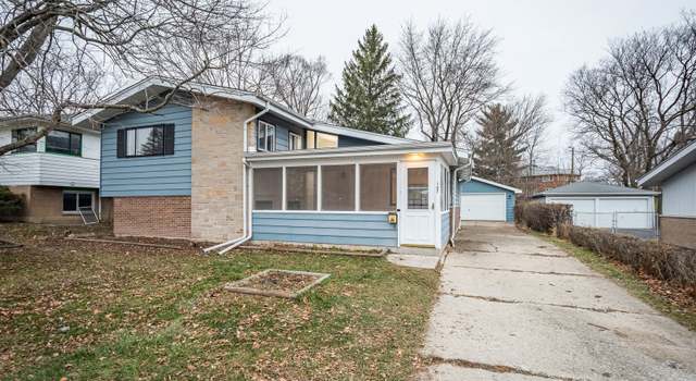 Photo of 107 Chestnut St, Park Forest, IL 60466
